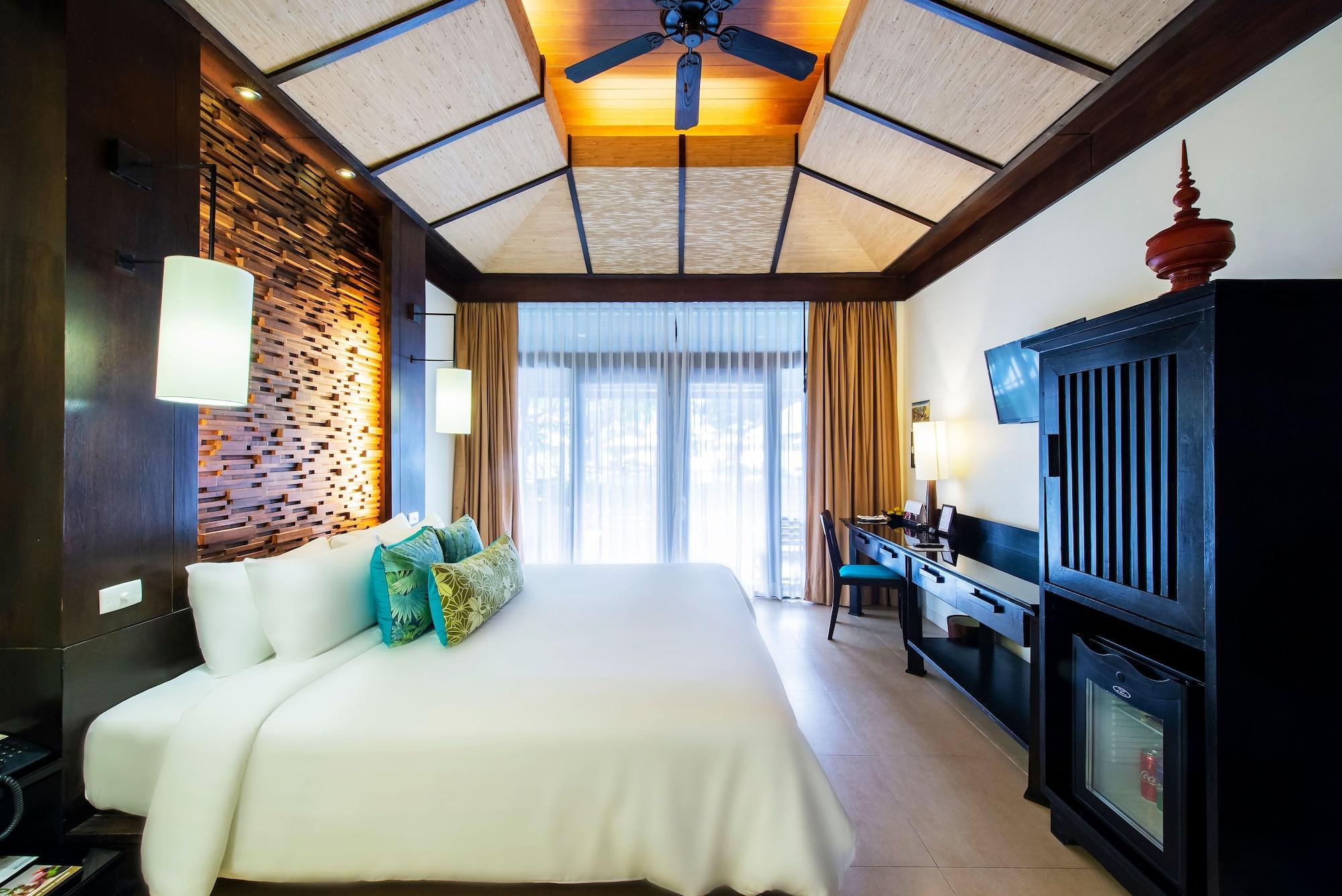 Курортный комплекс Impiana Beachfront Patong, Phuket Patong